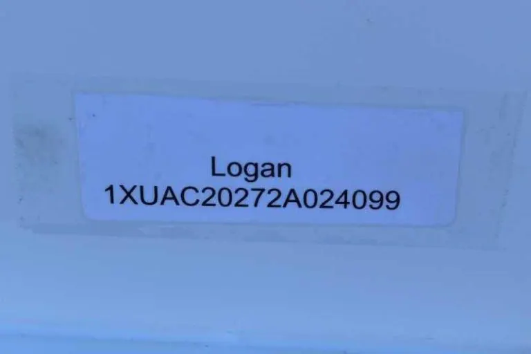 2002 Logan Coach 3HBP 3 Horse Trailer