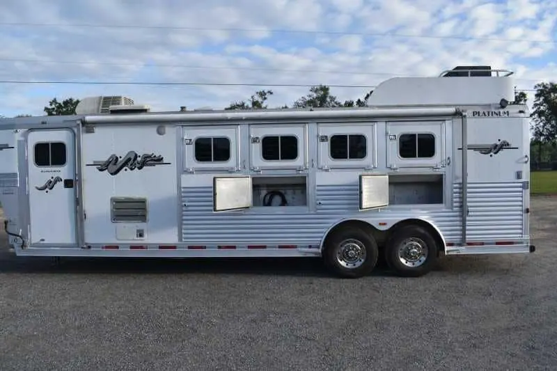 2006 Platinum 8410LQ 4 Horse Trailer with 9' Short Wall