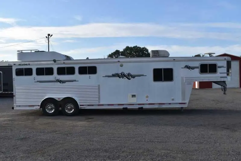2006 Platinum 8410LQ 4 Horse Trailer with 9' Short Wall