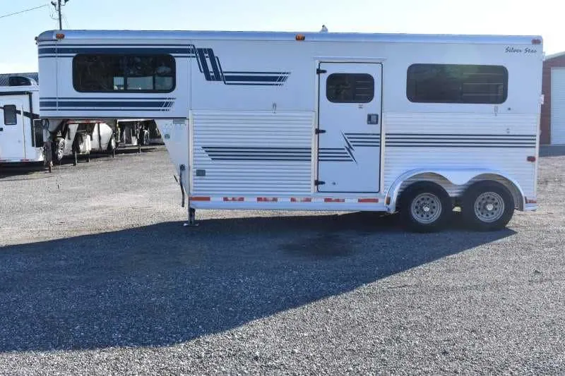 Used 1998 Silver Star 2HGN 2 Horse Trailer with 6' Short Wall