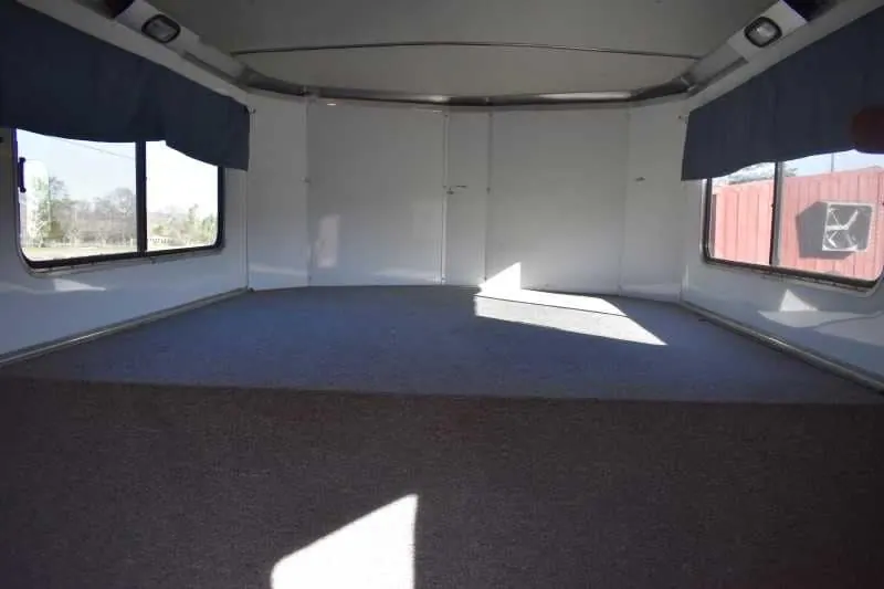 Used 1998 Silver Star 2HGN 2 Horse Trailer with 6' Short Wall