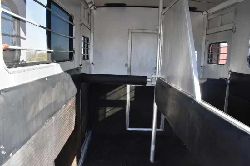 Used 1998 Silver Star 2HGN 2 Horse Trailer with 6' Short Wall