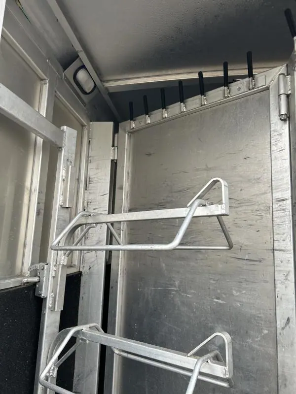 2002 Silverado 3h GN All Aluminum Weekender