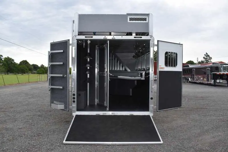 2020 SMC SL8418SCEBUG 4 Horse Trailer with 18 Short Wall