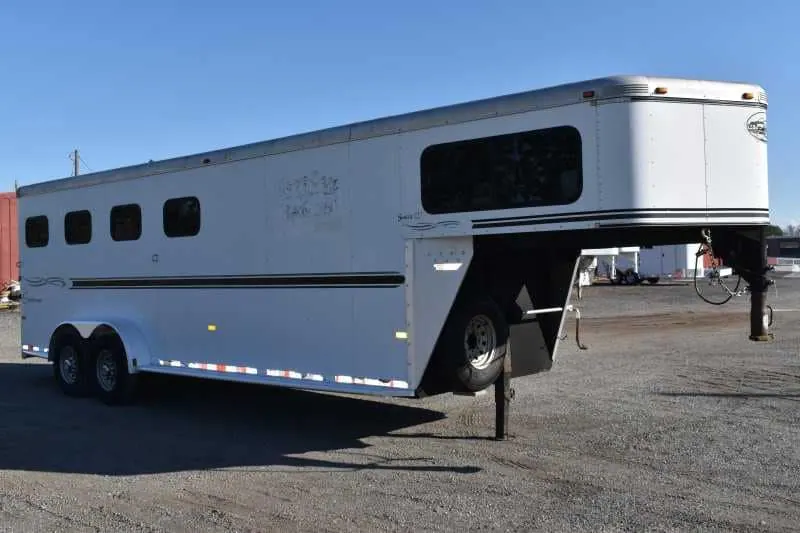 Used 2005 Sundowner 4HGN 4 Horse Trailer