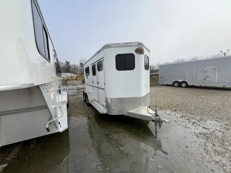 2019 Sundowner Charter 2 Horse Charter Bumper Pull