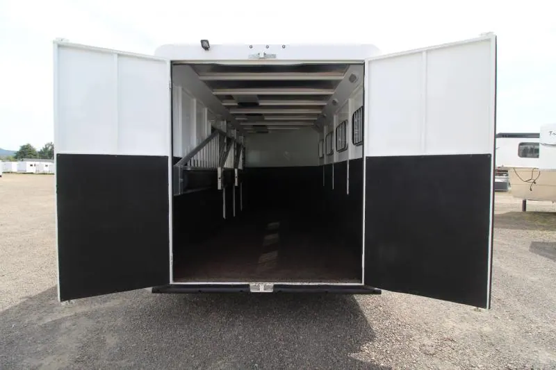 2019 Trails West Manufacturing Classic II 4 Horse Trailer