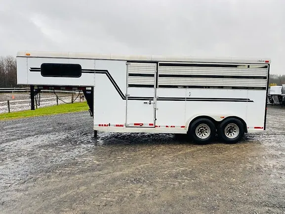 Used 2006 Adam 3 horse stock combo