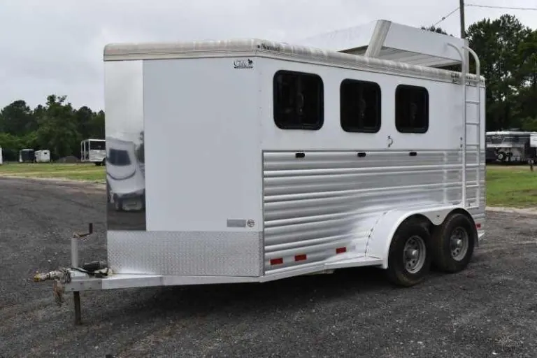 2012 CM 3HBP 3 Horse Trailer